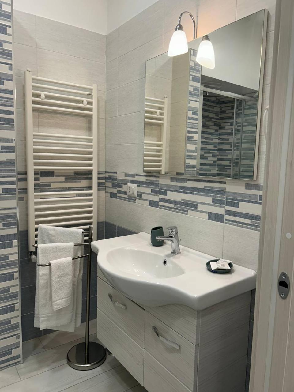 B&B La Ginestra 스카파티 외부 사진